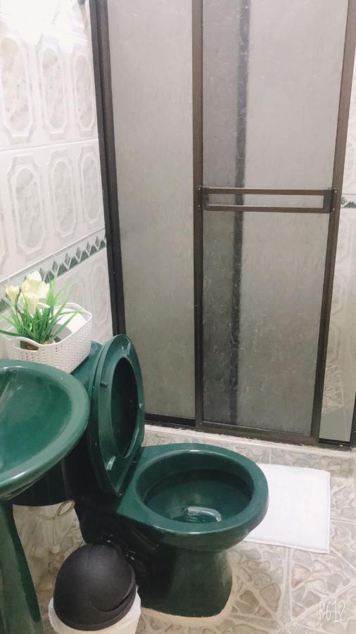 Готель Habitacion Privada En Jardin Cerca Al Parque Екстер'єр фото